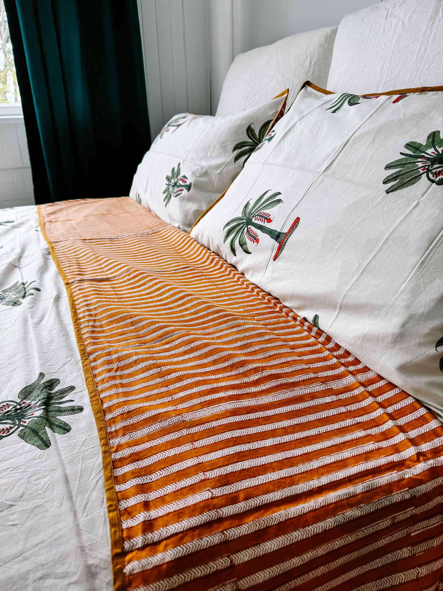 Double Layer Cotton Blanket Set - Yellow Palm Tree