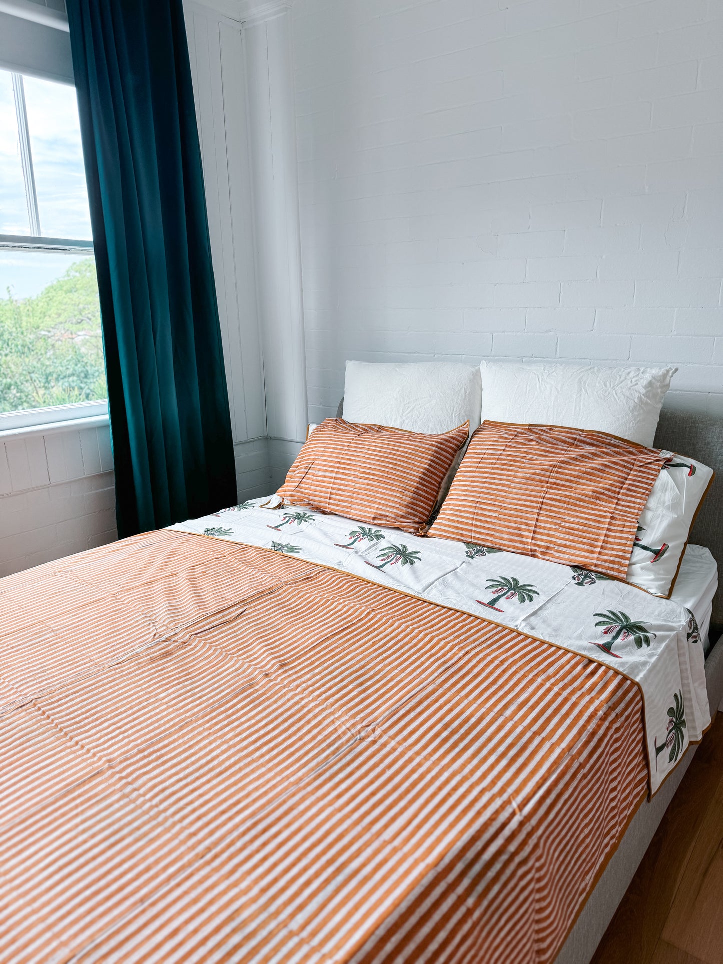 Double Layer Cotton Blanket Set - Yellow Palm Tree