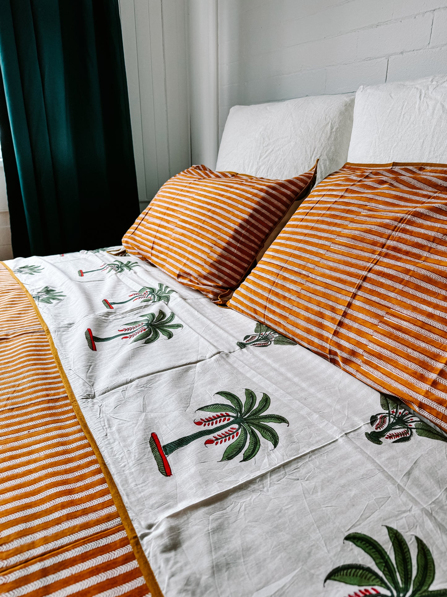 Double Layer Cotton Blanket Set - Yellow Palm Tree
