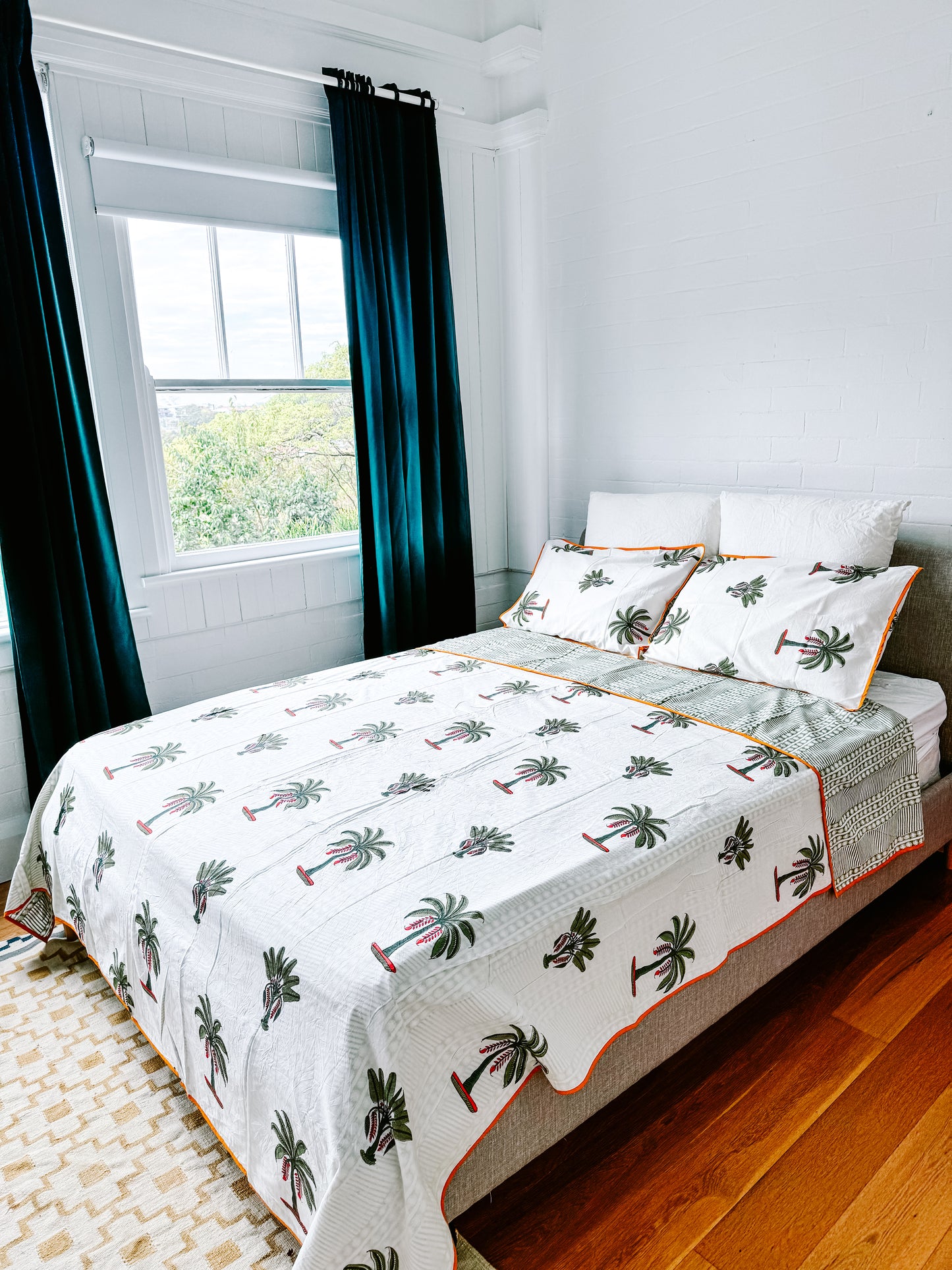 Double Layer Cotton Blanket Set - Green Palm