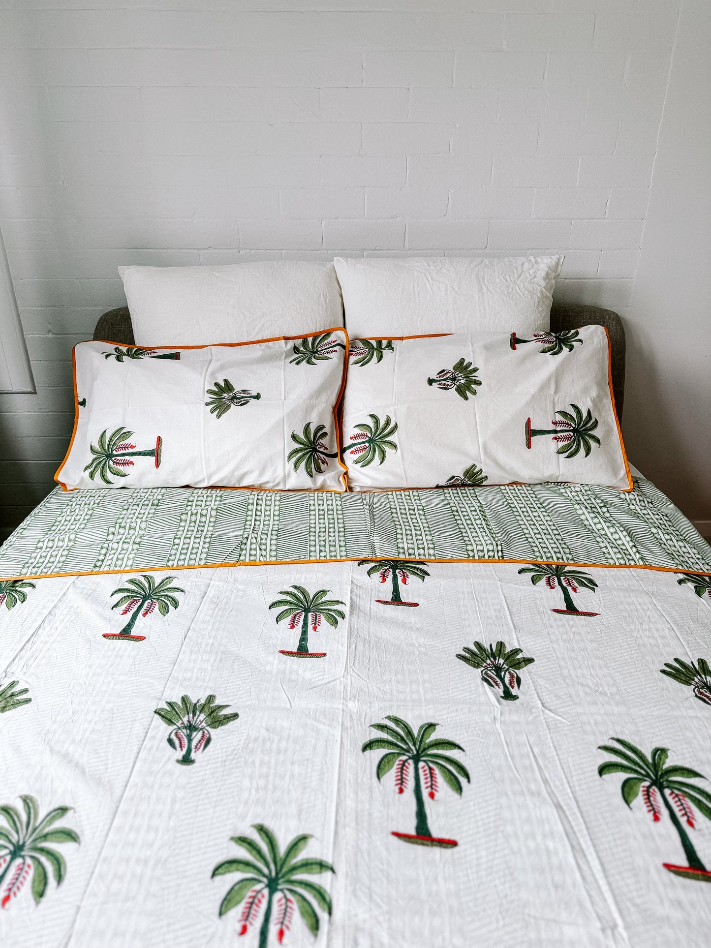 Double Layer Cotton Blanket Set - Green Palm