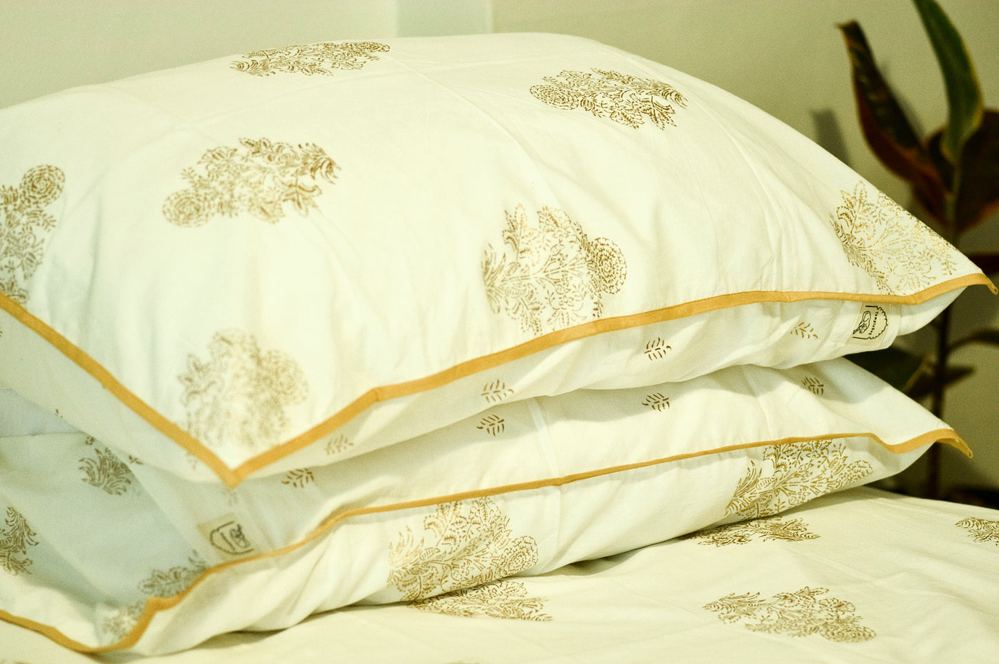 Double Layer Cotton Blanket Set - Gold Marigold